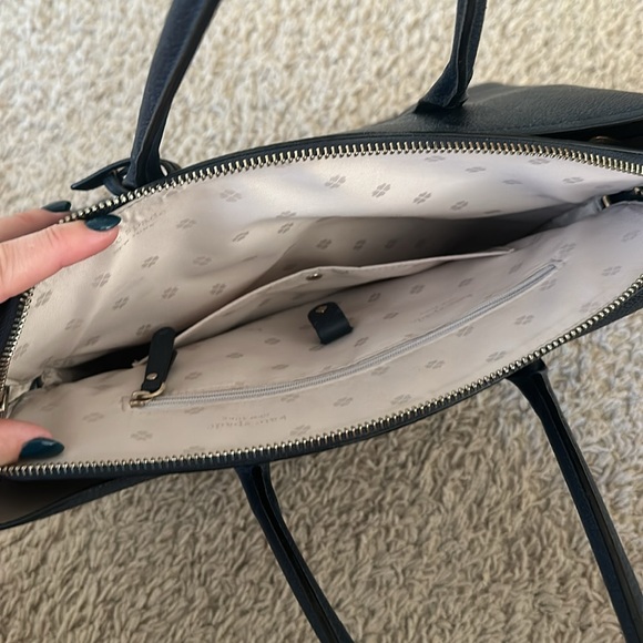 Navy blue Kate Spade purse. It is a few years old, but barely used. - Picture 3 of 4